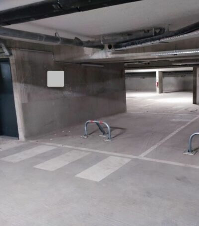 MONTFERMEIL : parking PMR à vendre