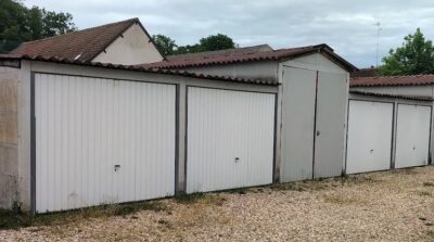 Sens : 18 box / garages en extérieur